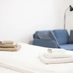 Freddie's Nest Apartment