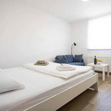 Freddie's Nest Apartmán *