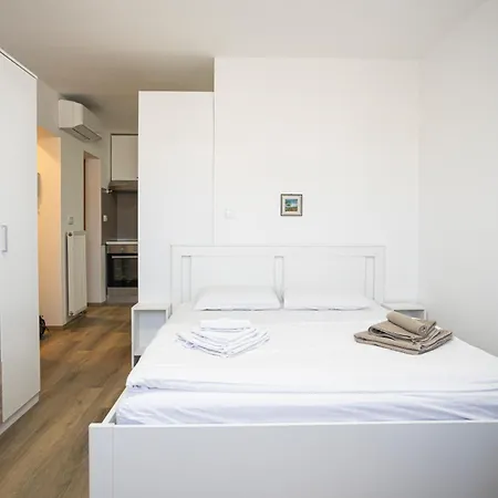 Freddie's Nest Apartmán